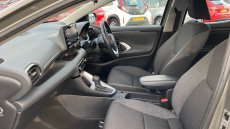 Toyota Yaris 1.5 Hybrid Icon 5dr CVT Hybrid Hatchback